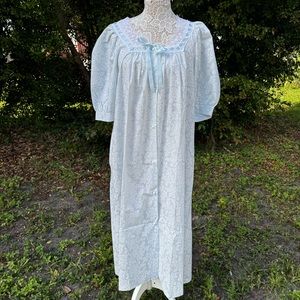 Vintage Komar Seersucker Housecoat Robe With Rose Buttons Size Large L‎ Blue